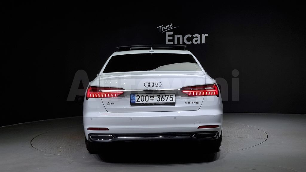 Audi A6(C8) 45 TFSI — снимка 4