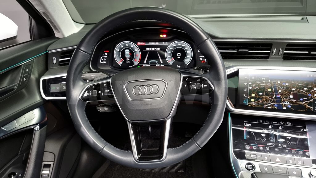 Audi A6(C8) 45 TFSI — снимка 13