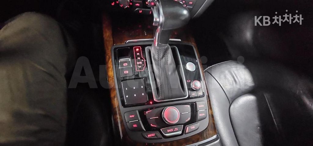 Audi A6 3.0 TFSI Quattro C7 (11Y~Present) — снимка 12