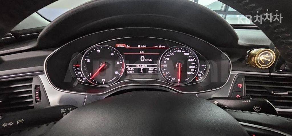 Audi A6 3.0 TFSI Quattro C7 (11Y~Present) — снимка 9