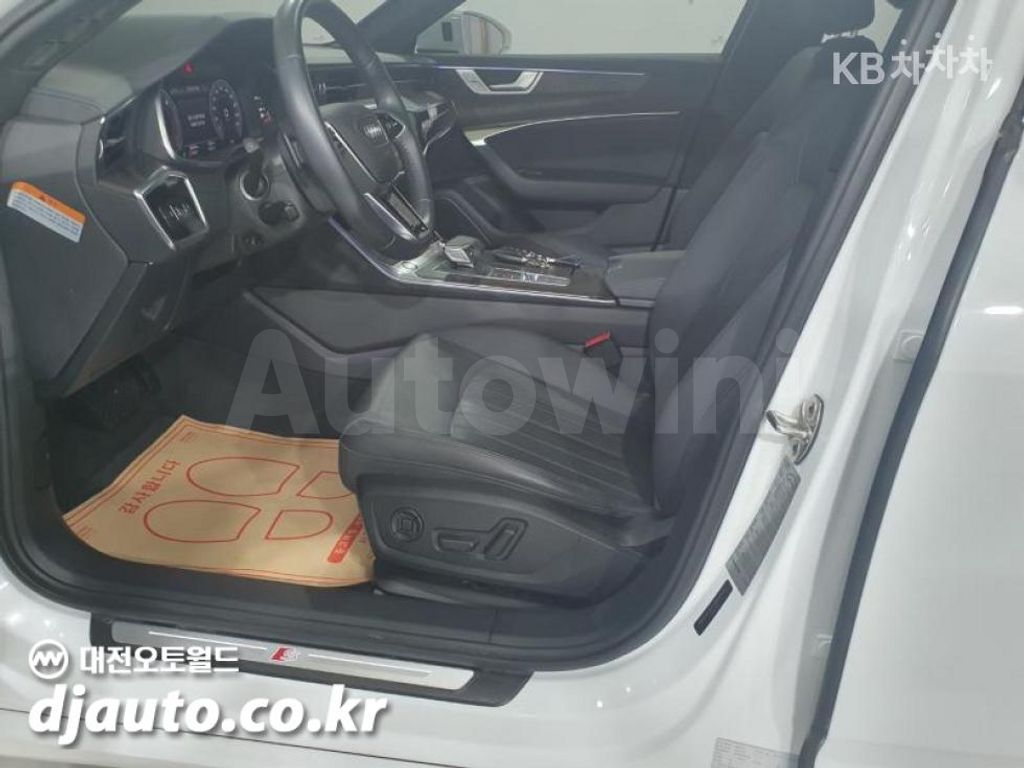 Audi A6(C8) 40 TDI Premium — снимка 6