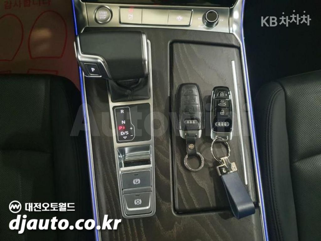 Audi A6(C8) 40 TDI Premium — снимка 12