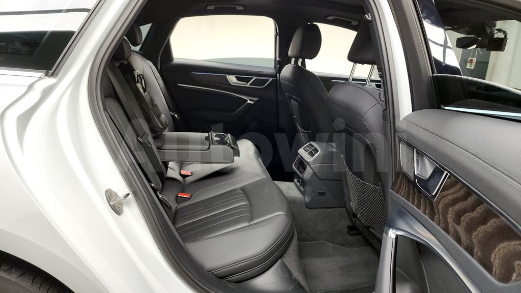 Audi A6(C8) 45 TFSI Quattro Premium — снимка 12