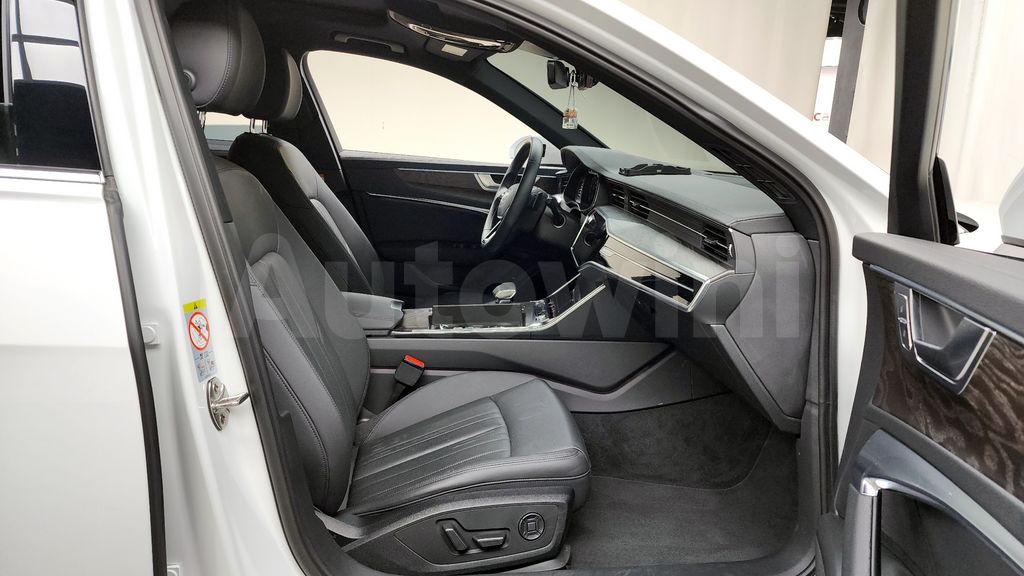 Audi A6(C8) 45 TFSI Quattro Premium — снимка 11