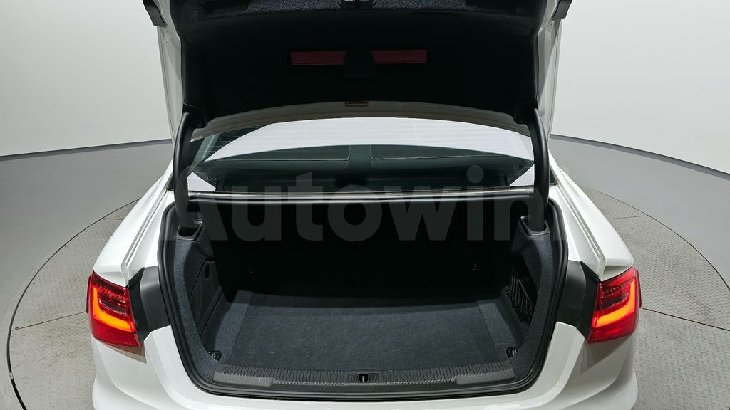 Audi New A6 2.0 TDI C7 — снимка 20