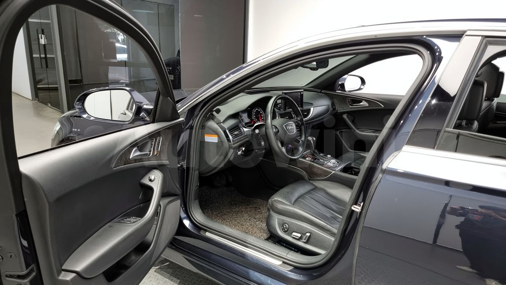 Audi New A6 35 TDI Premium C7 — снимка 11