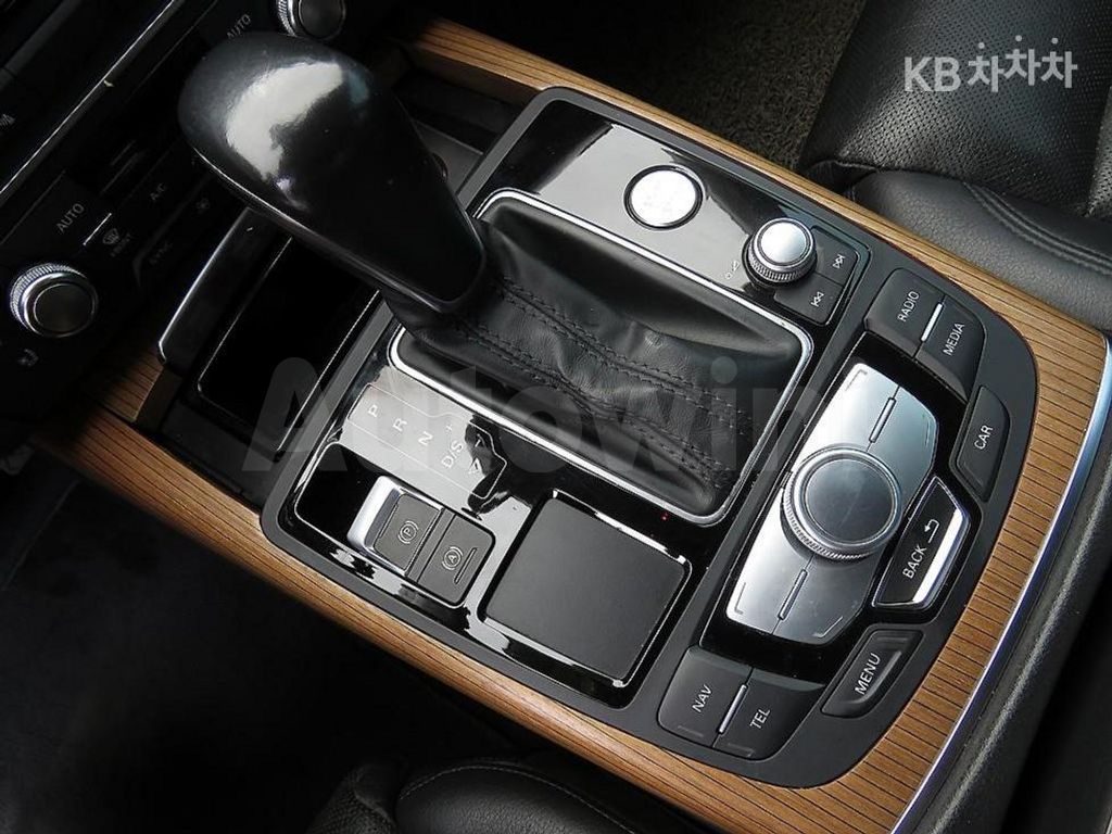 Audi A6 40 TDI Quattro Premium C7(15~) — снимка 14