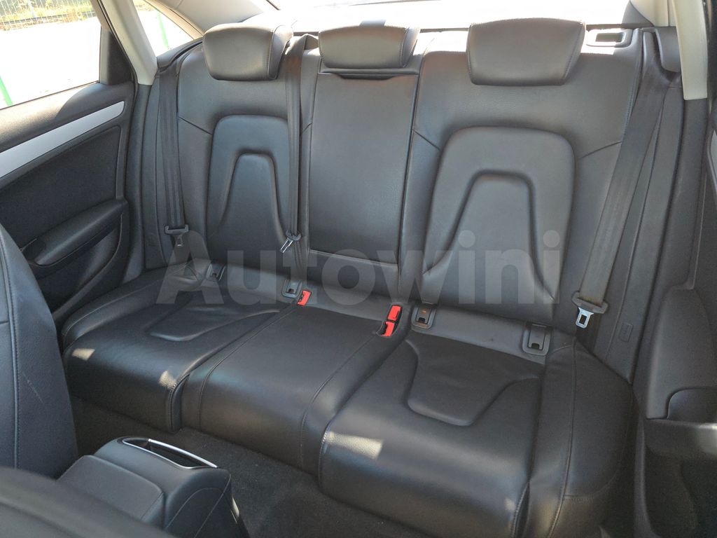 Audi New A4 SUNROOF+NAVI+S.KEY+NO ACCIDENT — снимка 19