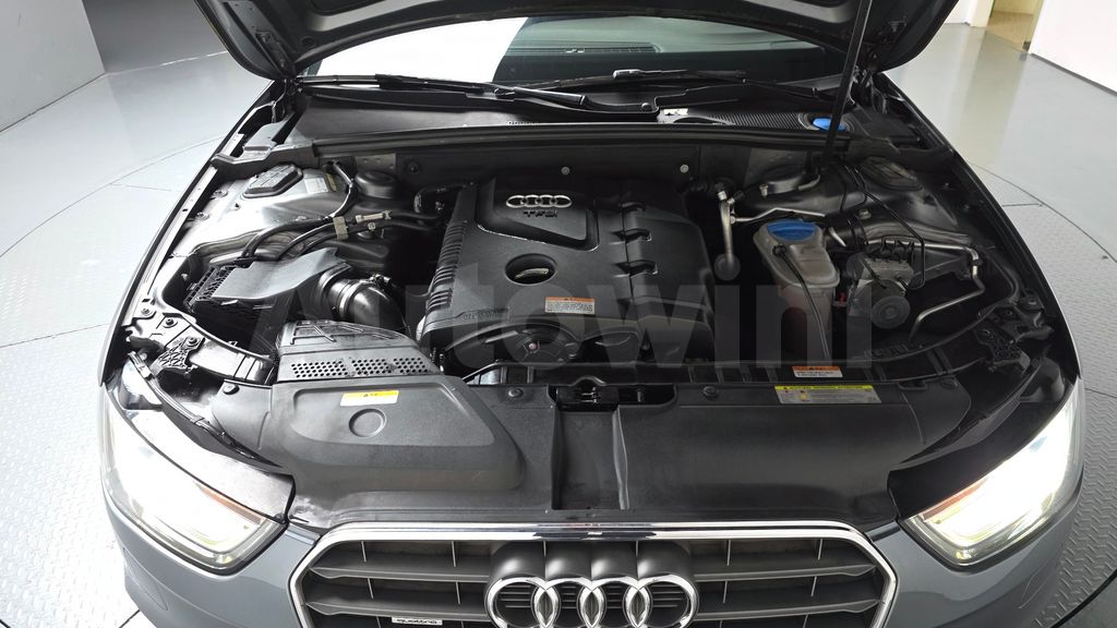 Audi New A4 2.0 TFSI Quattro Dynamic B8 — снимка 6