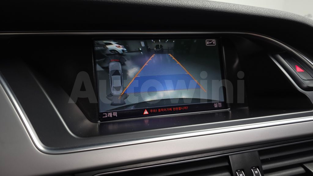 Audi New A4 2.0 TFSI Quattro Dynamic B8 — снимка 15