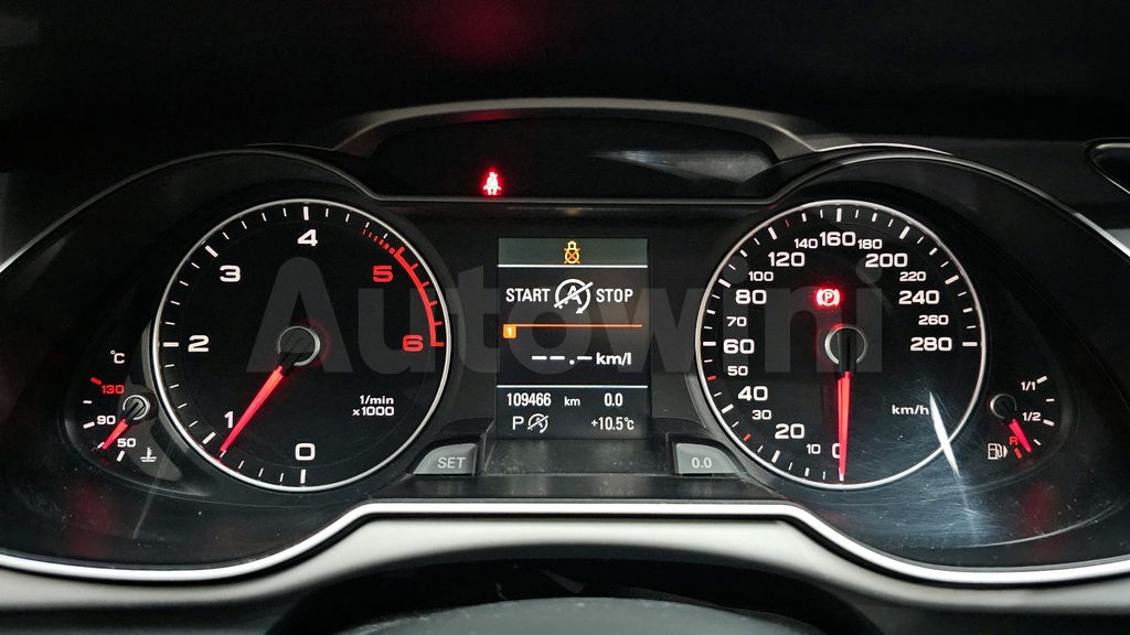 Audi New A4 2.0 TDI dynamic B8 — снимка 8