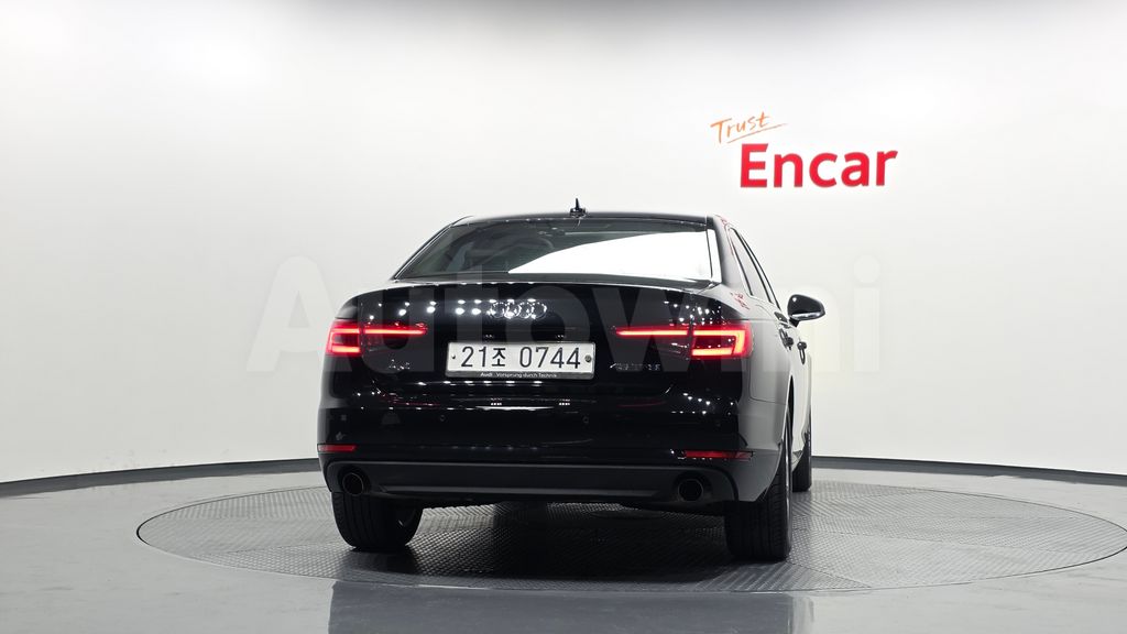 Audi A4 (B9) 45 TFSI — снимка 4