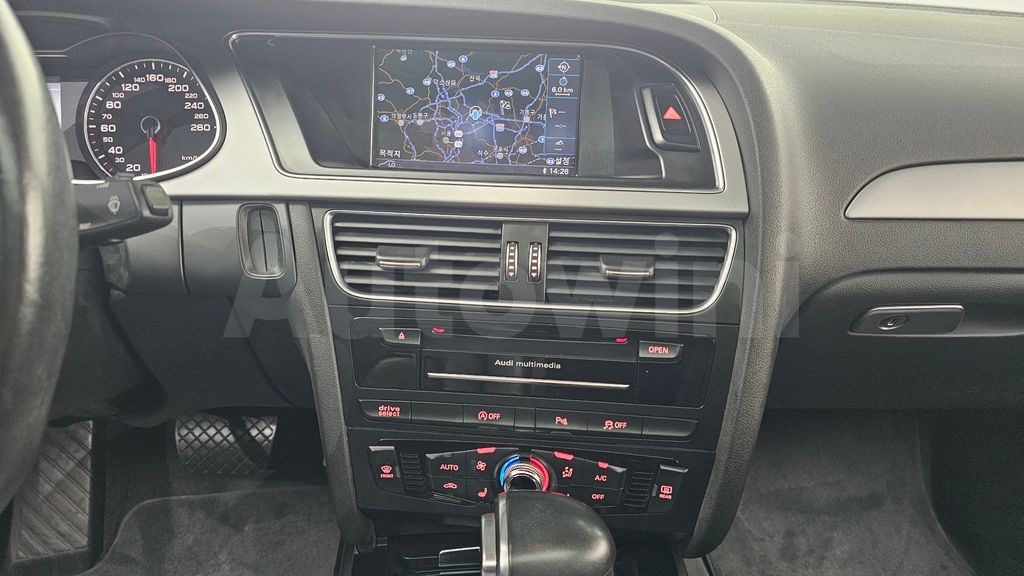 Audi New A4 35 TDI Quattro Dynamic B8 — снимка 13