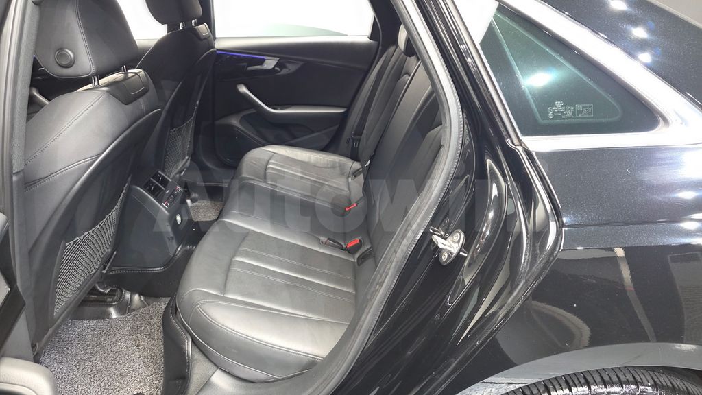 Audi A4 (B9) 40 TFSI Premium — снимка 11