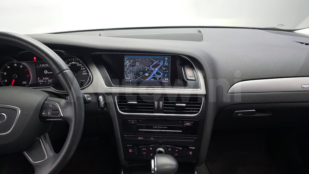 Audi New A4 2.0 TFSI Quattro B8 — снимка 14