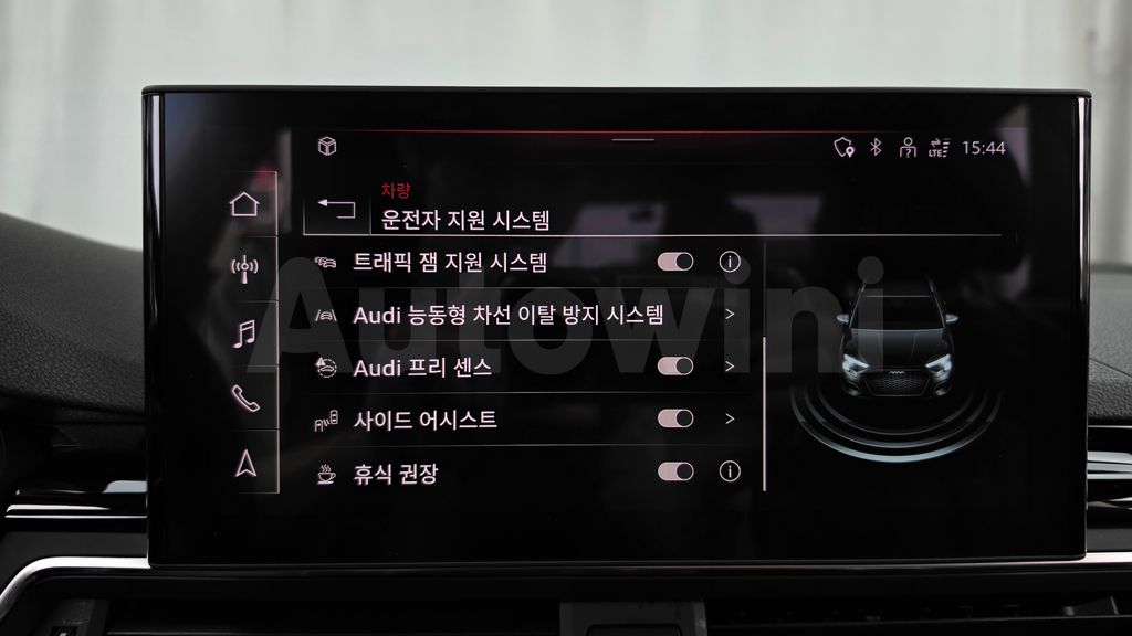 Audi A4 (B9) 40 TFSI Premium — снимка 15