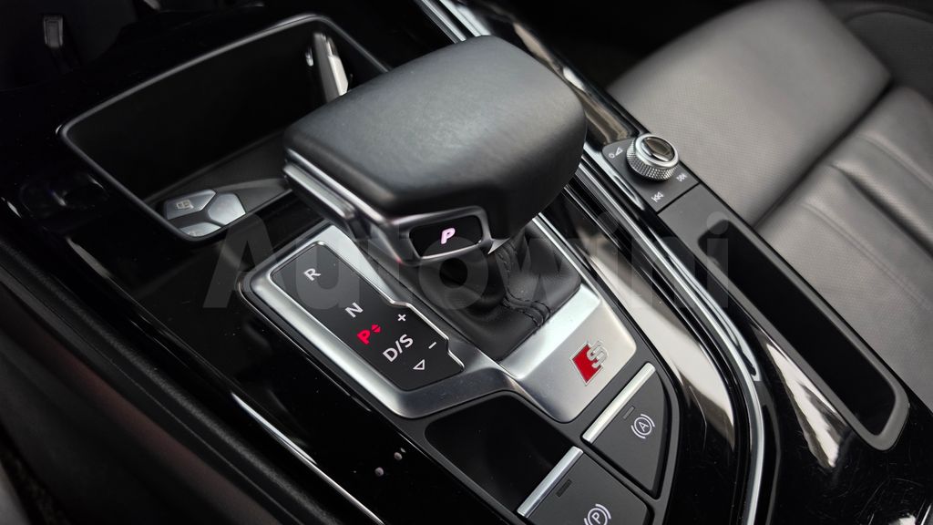 Audi A4 (B9) 40 TFSI Premium — снимка 9