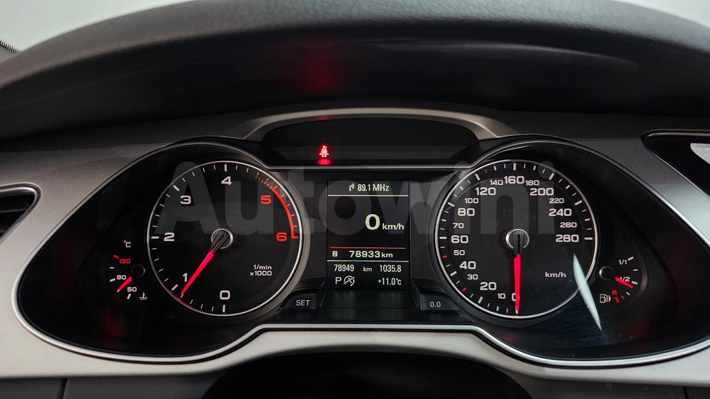 Audi New A4 30 TDI Dynamic B8 — снимка 8