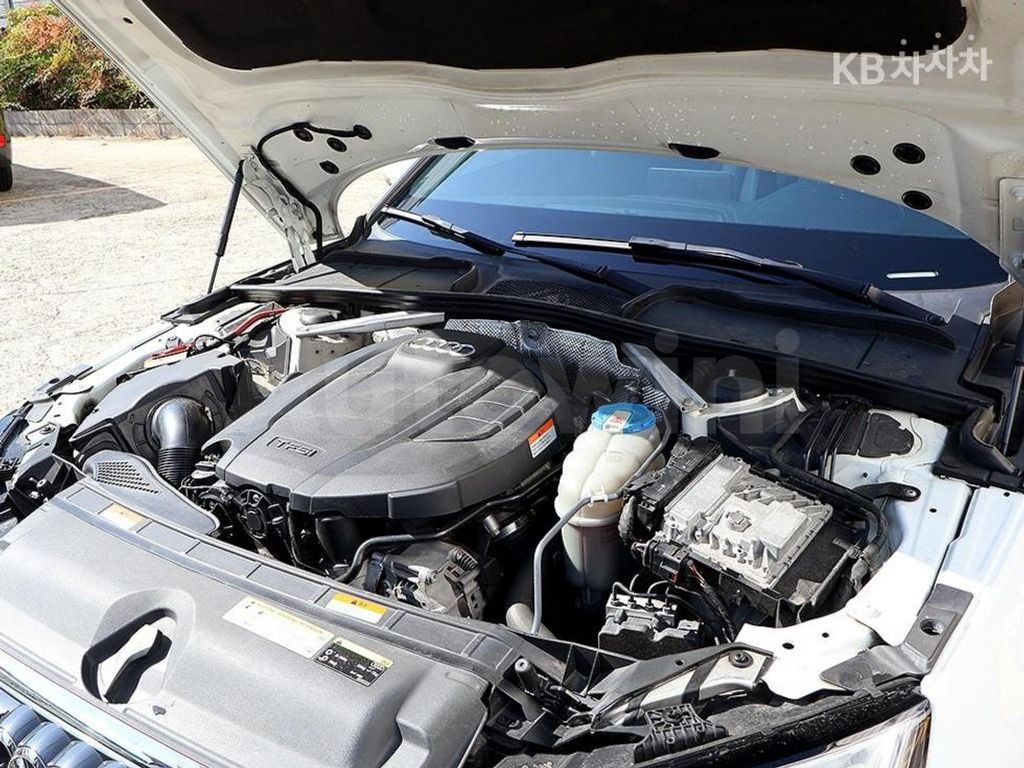 Audi A4 (B9) 45 TFSI Quattro Premium — снимка 20