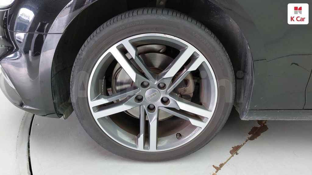 Audi A4 (B9) 40 TFSI Premium — снимка 5