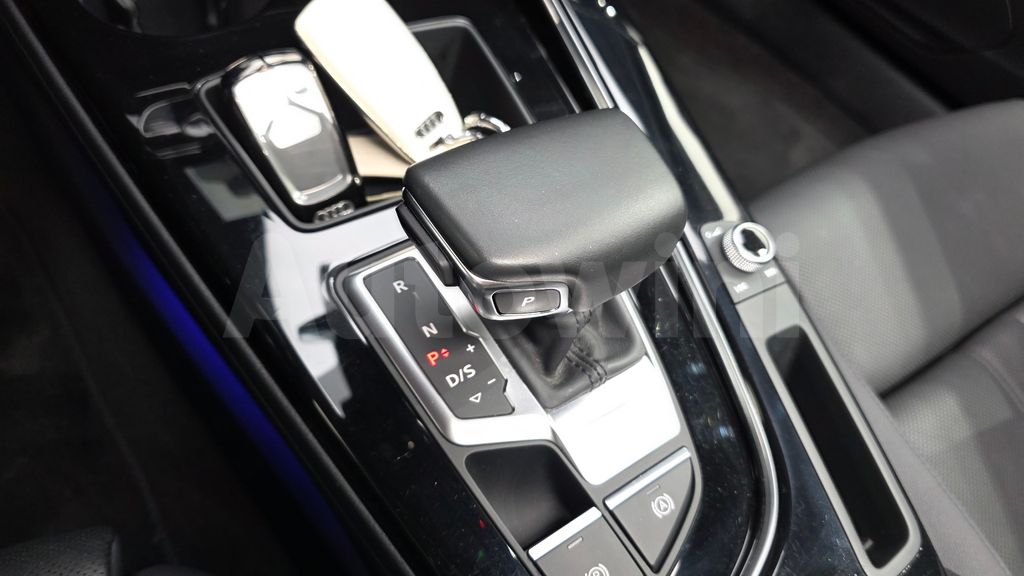 Audi A4 (B9) 35 TDI Premium — снимка 9