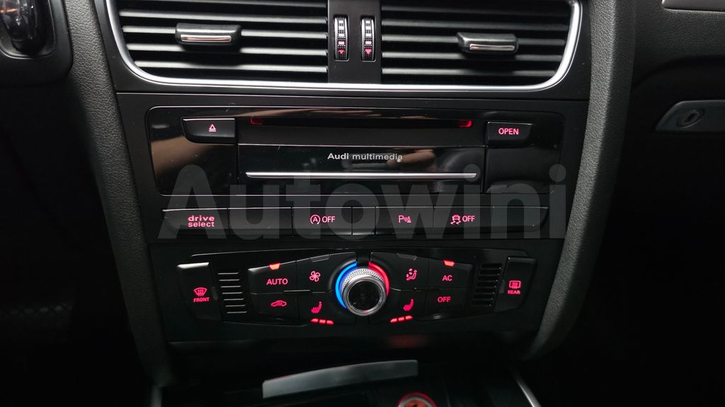 Audi New A4 2.0 TDI Quattro Dynamic B8 — снимка 15