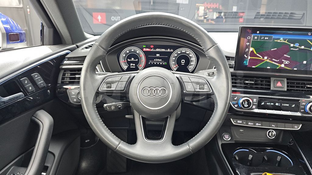 Audi A4 (B9) 40 TFSI Premium — снимка 13