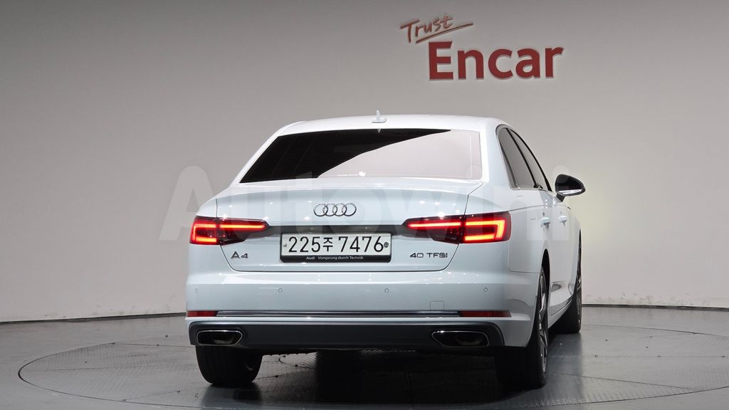 Audi A4 (B9) 40 TFSI Premium — снимка 4
