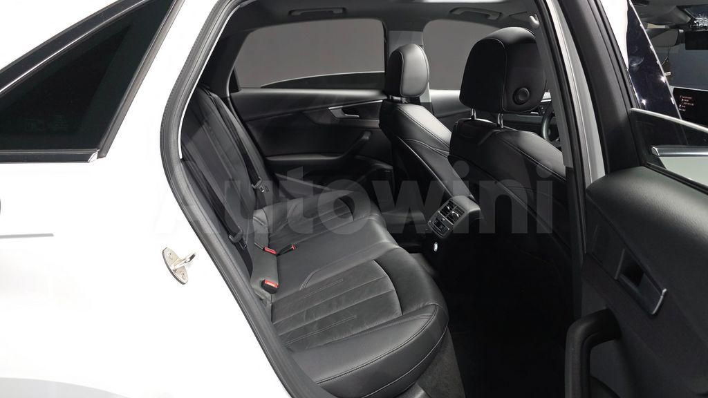 Audi A4 (B9) 35 TDI Premium — снимка 12