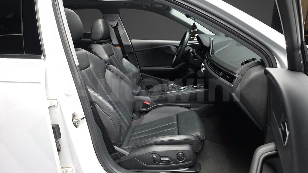 Audi A4 (B9) 35 TDI Premium — снимка 11