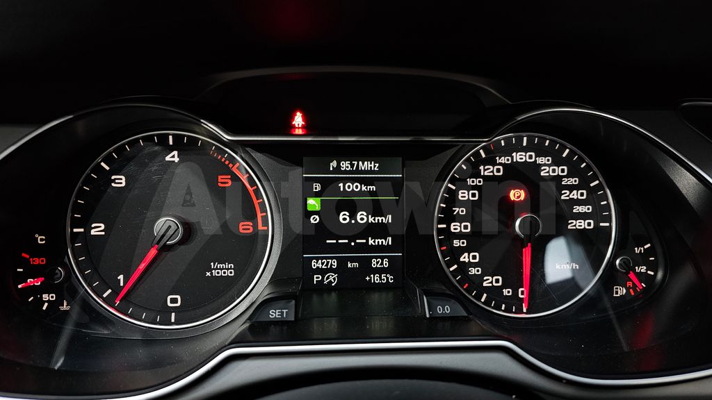 Audi New A4 30 TDI Dynamic B8 — снимка 8