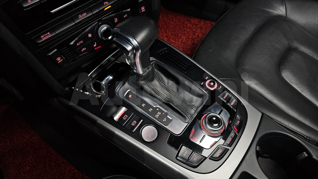 Audi New A4 30 TDI Dynamic B8 — снимка 9