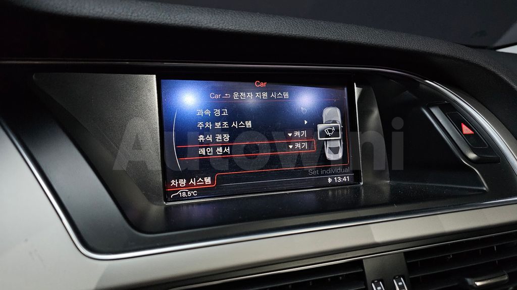 Audi New A4 30 TDI Dynamic B8 — снимка 16