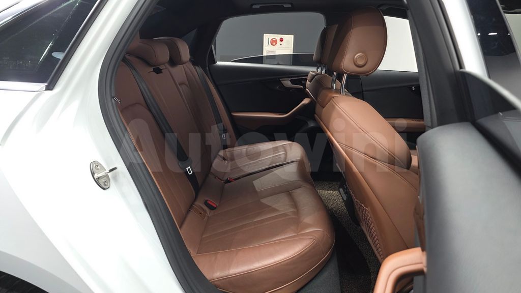 Audi A4 (B9) 35 TDI Premium — снимка 12