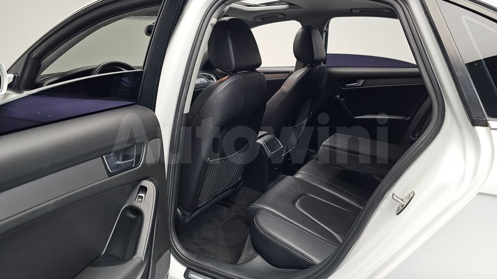Audi New A4 2.0 TDI dynamic B8 — снимка 11