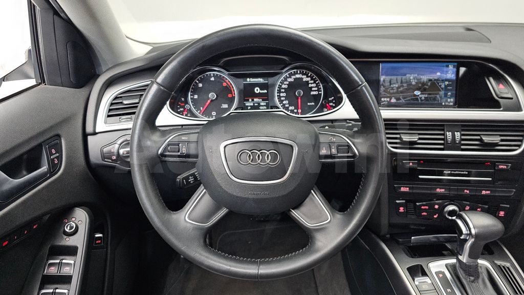 Audi New A4 2.0 TDI dynamic B8 — снимка 12