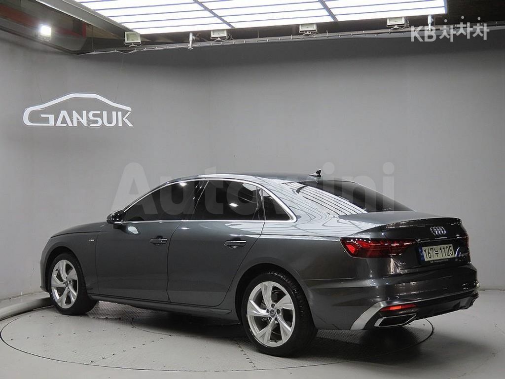 Audi A4 (B9) 40 TFSI Premium — снимка 3