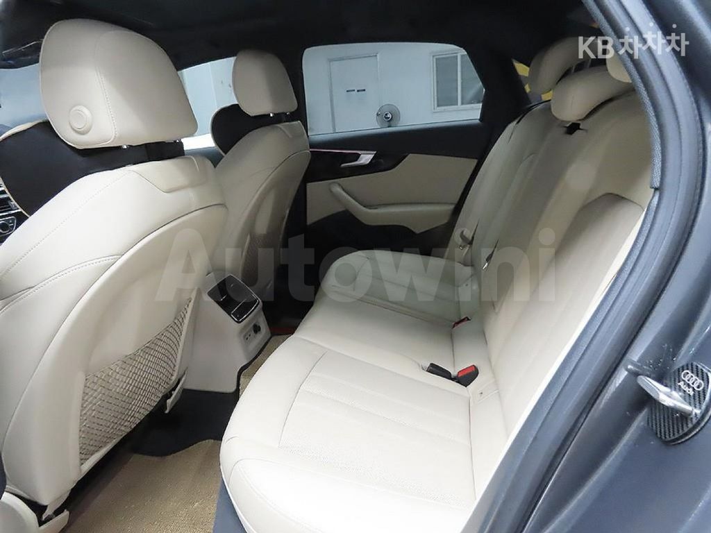 Audi A4 (B9) 40 TFSI Premium — снимка 9