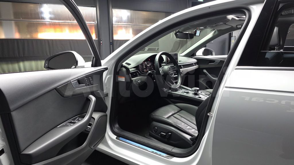 Audi A4 (B9) 35 TDI Premium — снимка 10