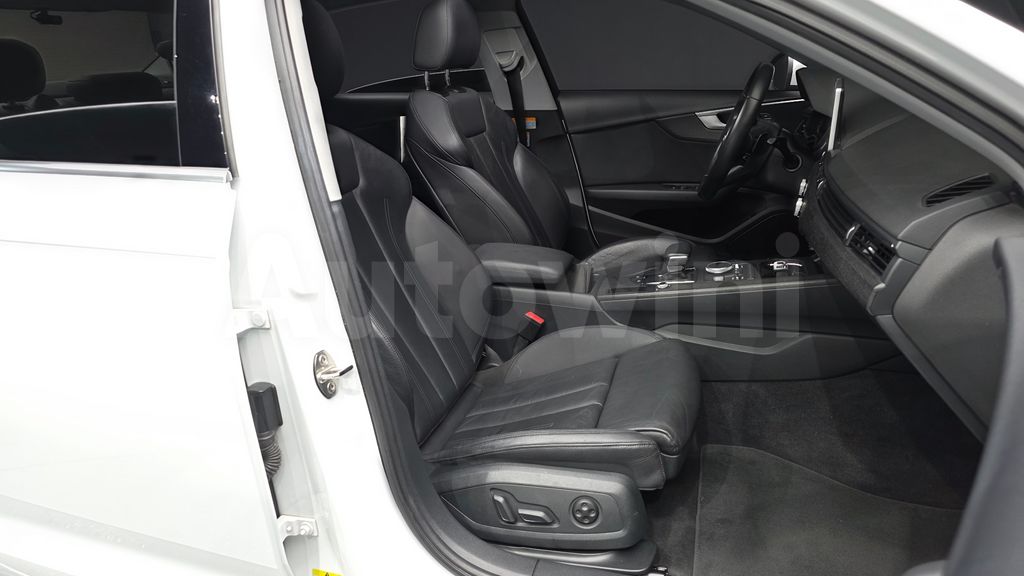 Audi A4 (B9) 35 TDI Premium — снимка 11