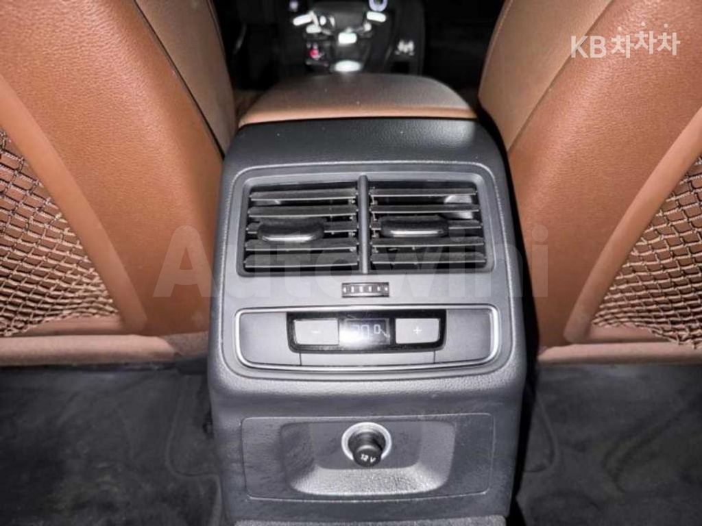Audi A4 (B9) 30 TDI Premium — снимка 13