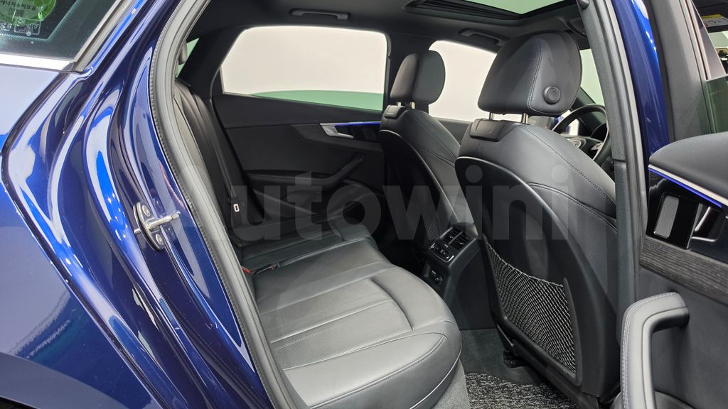 Audi A4 (B9) 40 TDI Quattro Premium — снимка 11