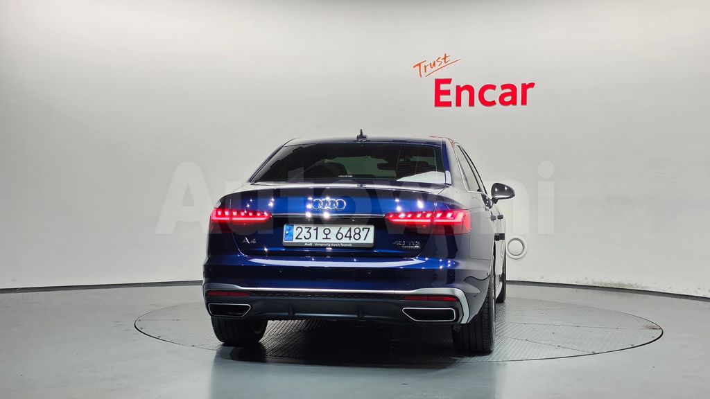 Audi A4 (B9) 40 TDI Quattro Premium — снимка 4