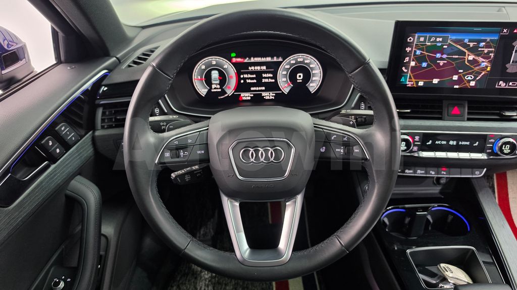 Audi A4 (B9) 40 TDI Quattro Premium — снимка 13