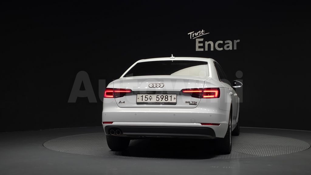 Audi A4 (B9) 35 TDI Quattro — снимка 4