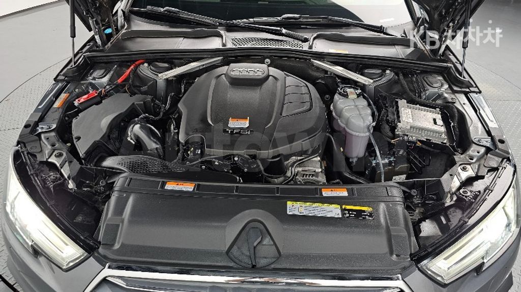 Audi A4 (B9) 40 TFSI - — снимка 7