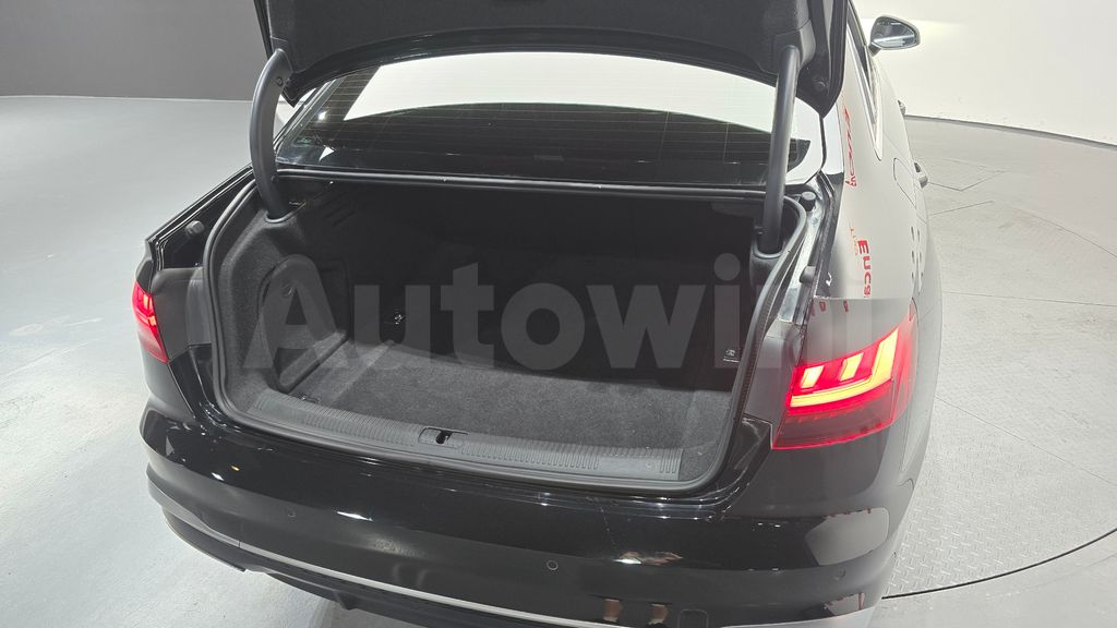 Audi A4 (B9) 35 TDI Premium — снимка 20