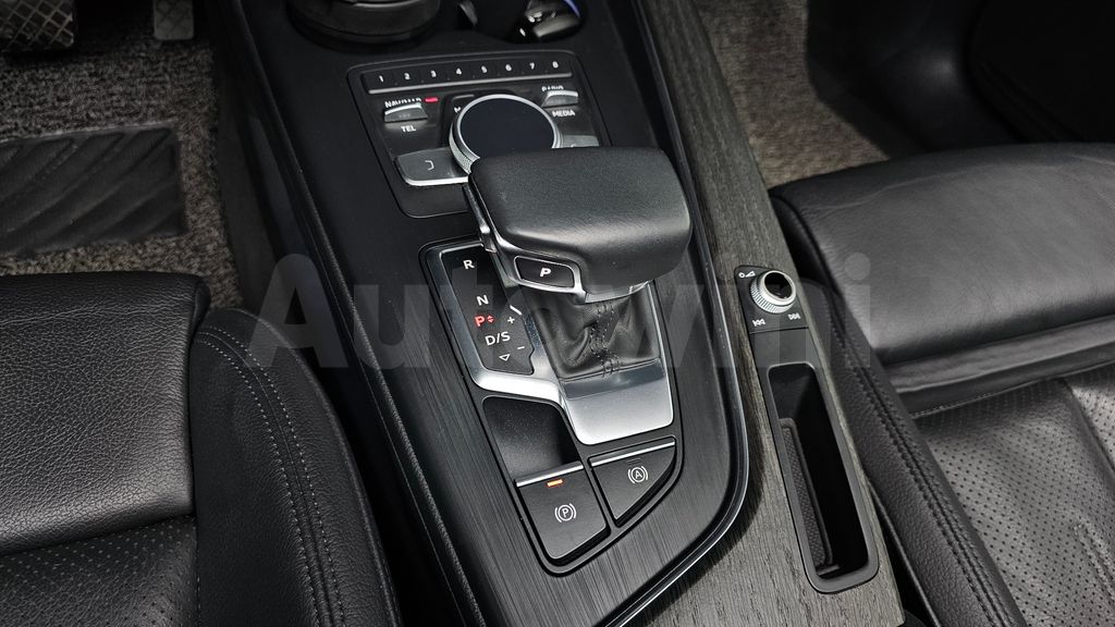 Audi A4 (B9) 40 TFSI Premium — снимка 9