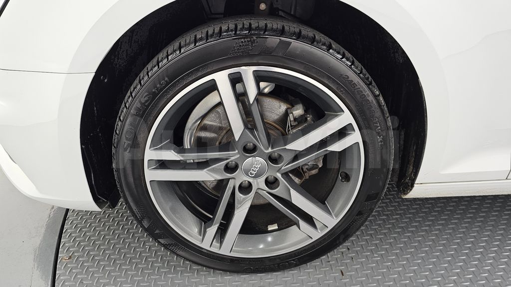 Audi A4 (B9) 40 TFSI Premium — снимка 5