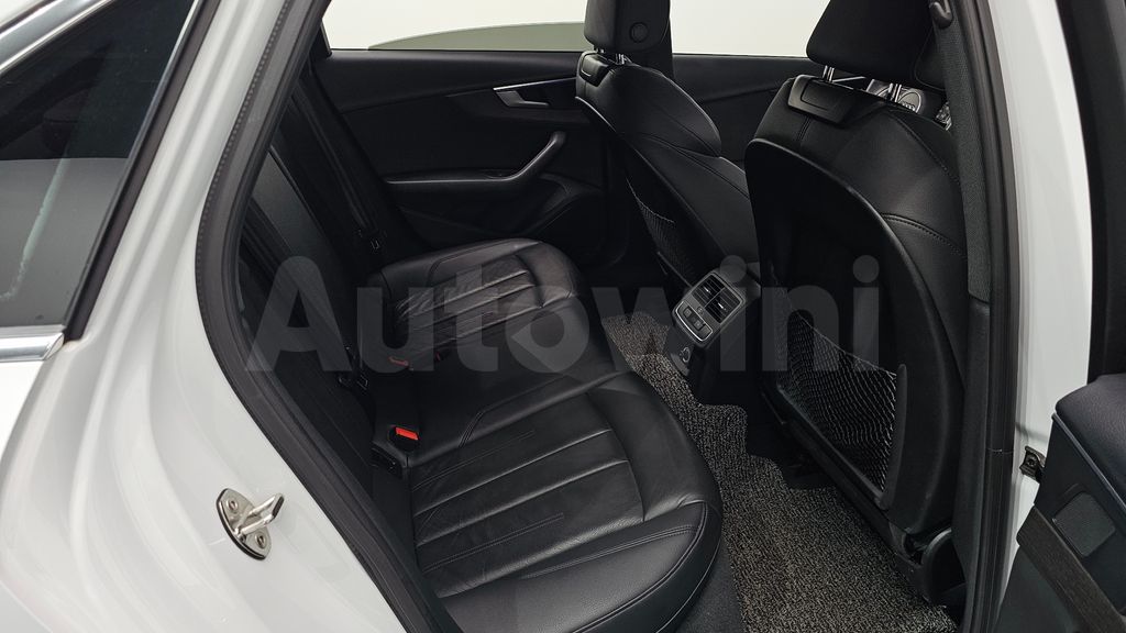 Audi A4 (B9) 40 TFSI Premium — снимка 12